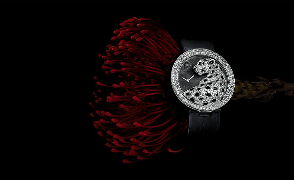 Cartier timepieces transform into jewellery 1.jpg
